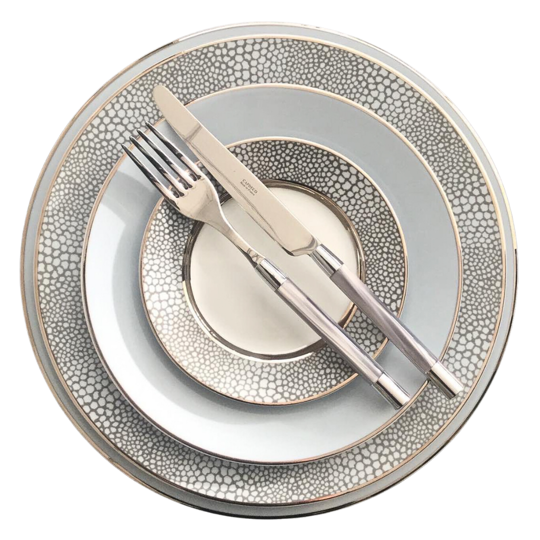 Makassar Gray & Platinum Dinnerware