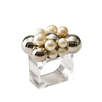 Bauble Napkin Ring in Pearl & Silver - Set of 4
