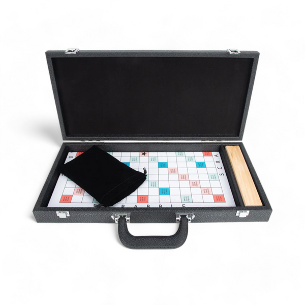 Onyx Scrabble Set black.