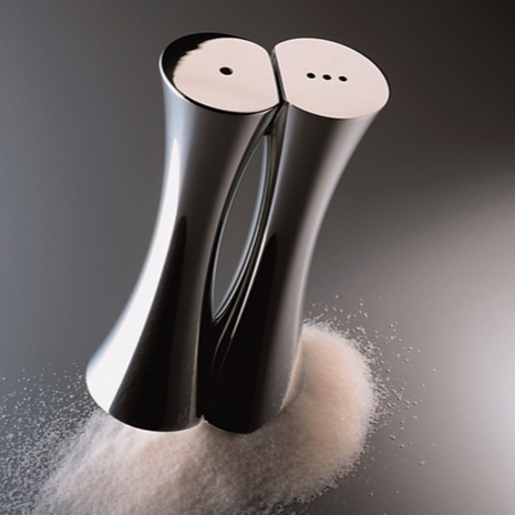 Kissing Salt & Pepper Shakers