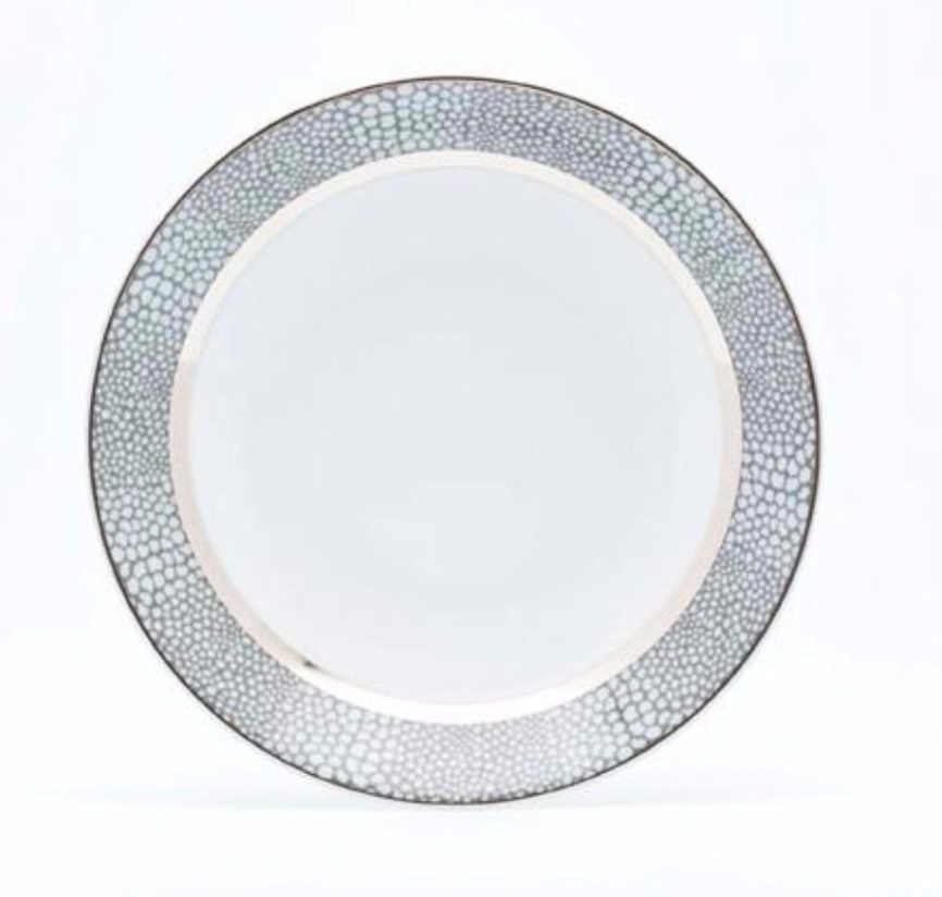 Makassar Gray & Platinum Dinnerware