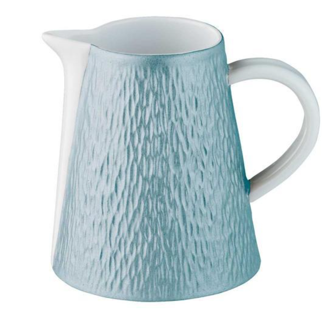 Mineral Irise Dinnerware Sky Blue