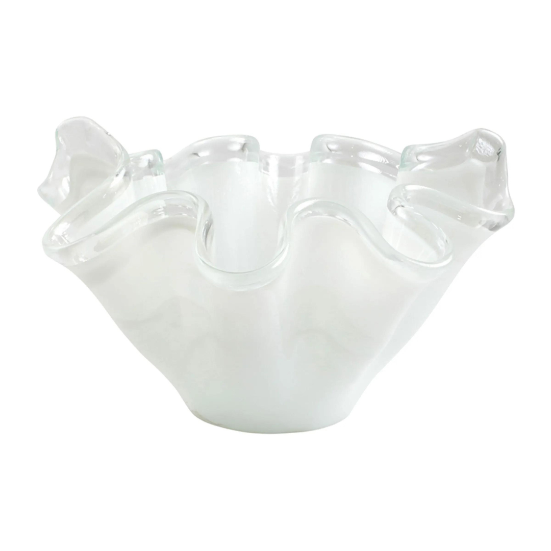 The onda bowl is made of premium white glass.