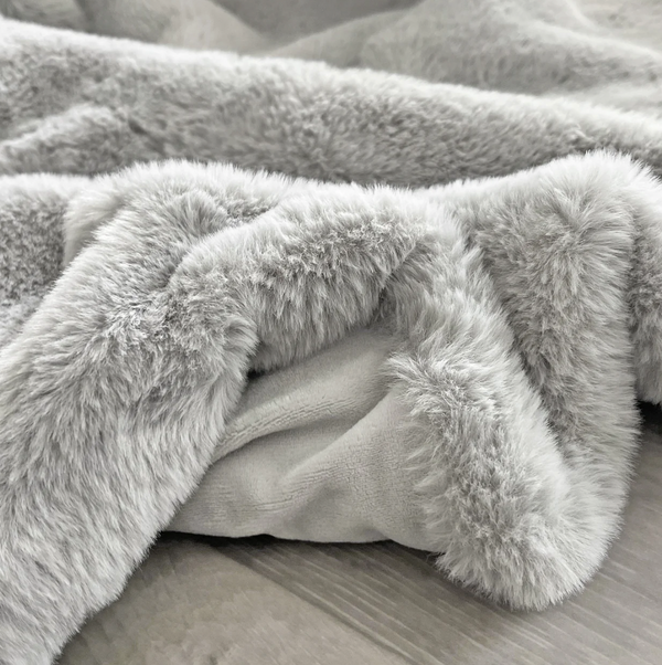 Rex Faux Fur Throw - Light Grey