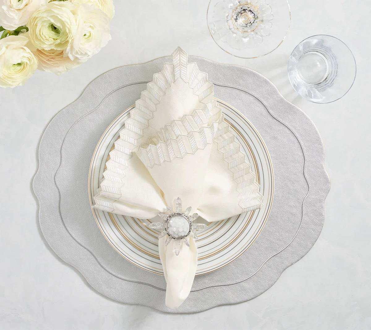 Tailored Placemat Set of 4 - Silver