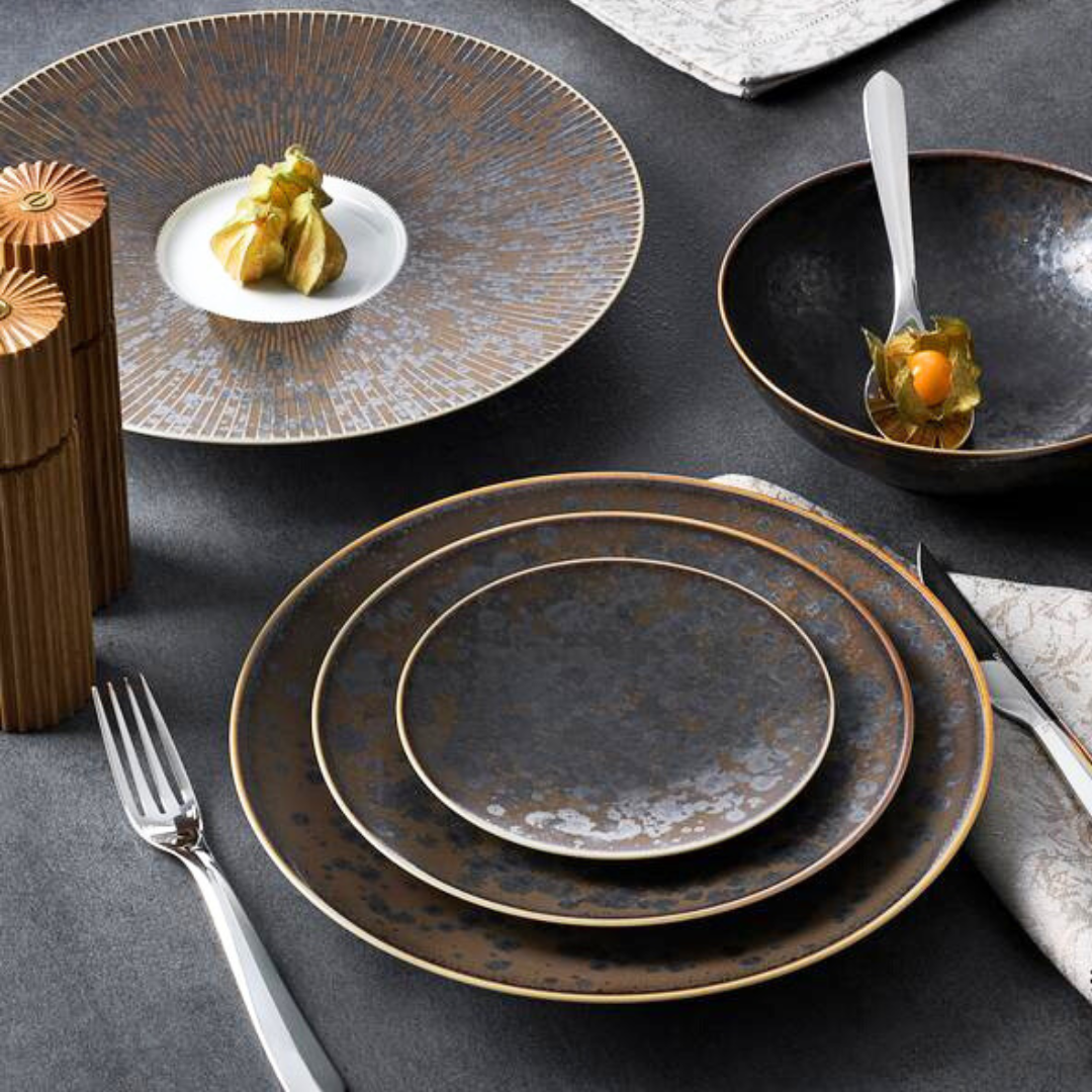 Aguirre Dinnerware