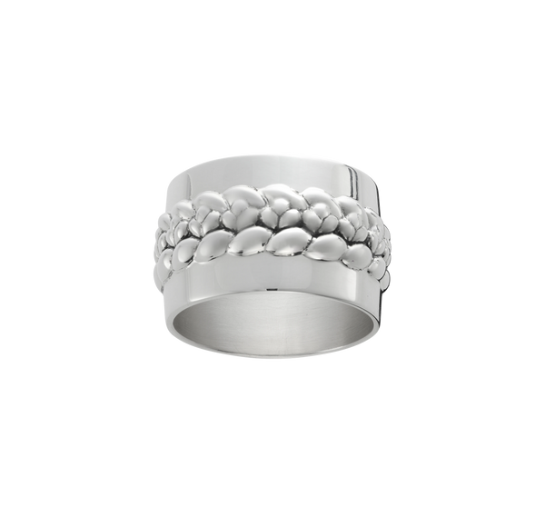 Babylone Silver Plated Napkin Ring featuring a central decorative band of braided metal.