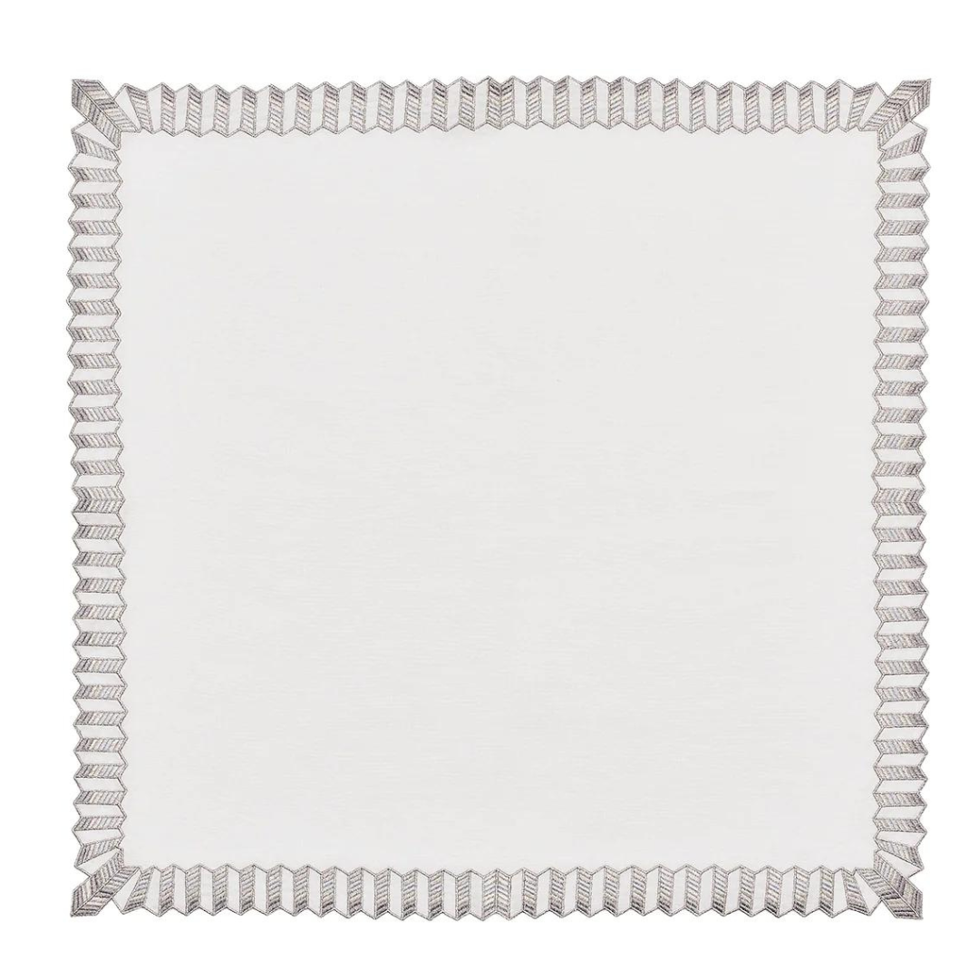 Baccarat x Kim Seybert Etoile Napkin Set of 4 - White & Silver.