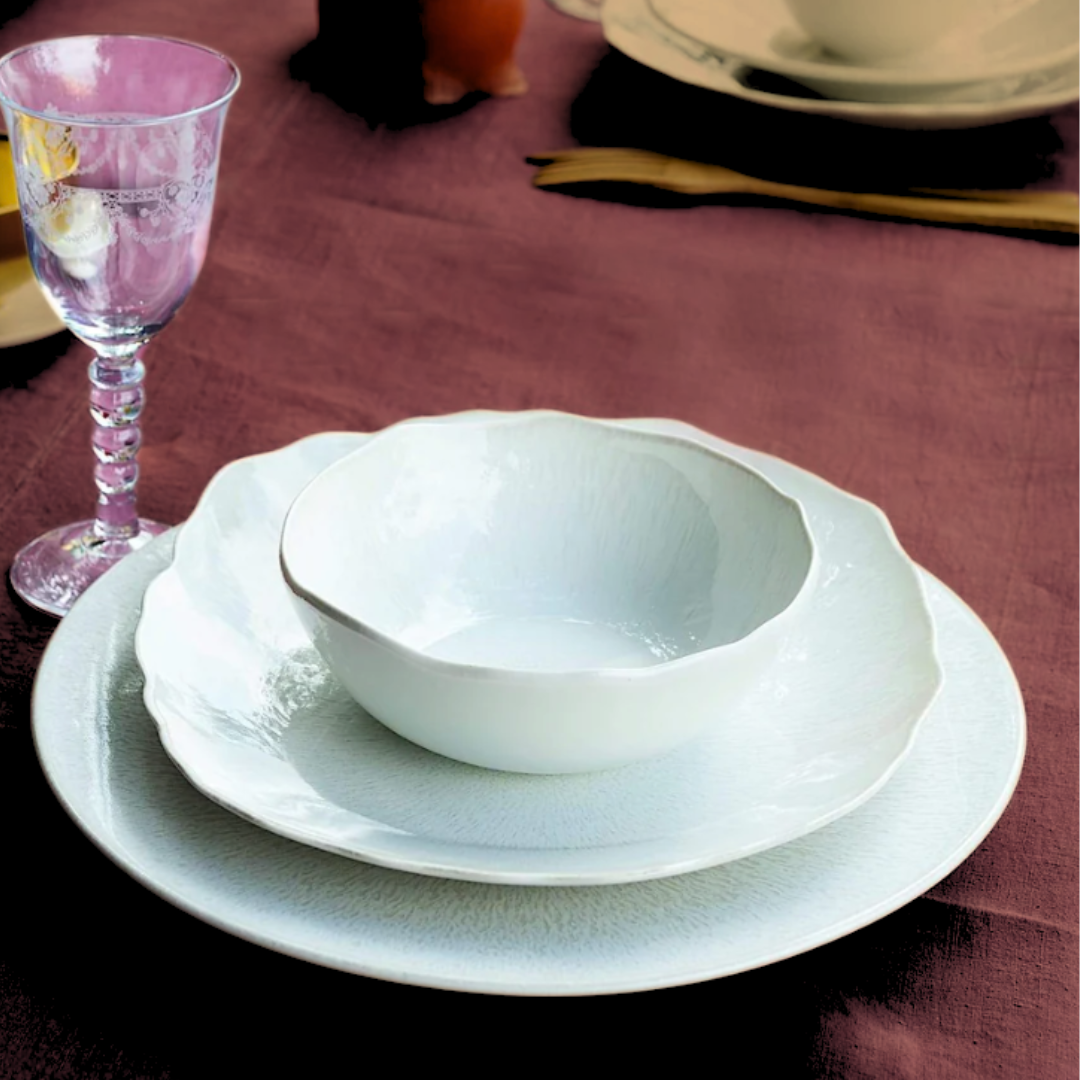 Plume White Dinnerware Pearl
