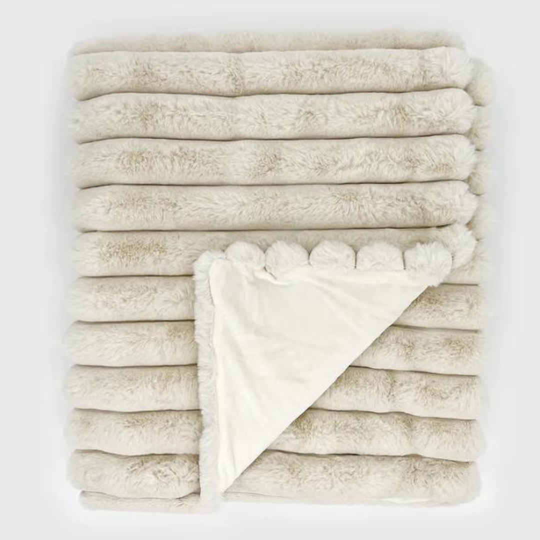 Puffy Faux Fur Throw Vanilla.