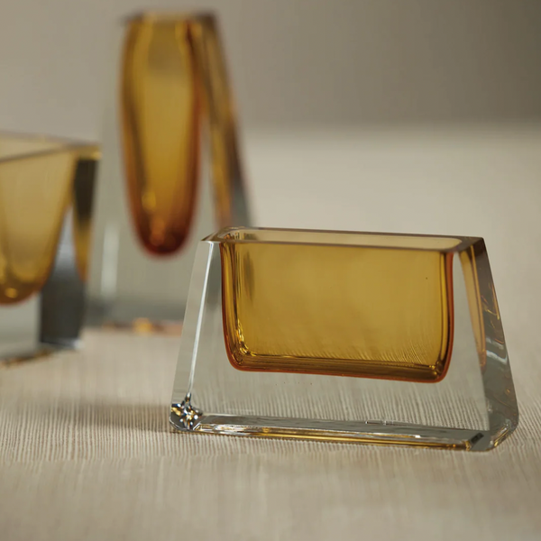 Monolith Vase Amber