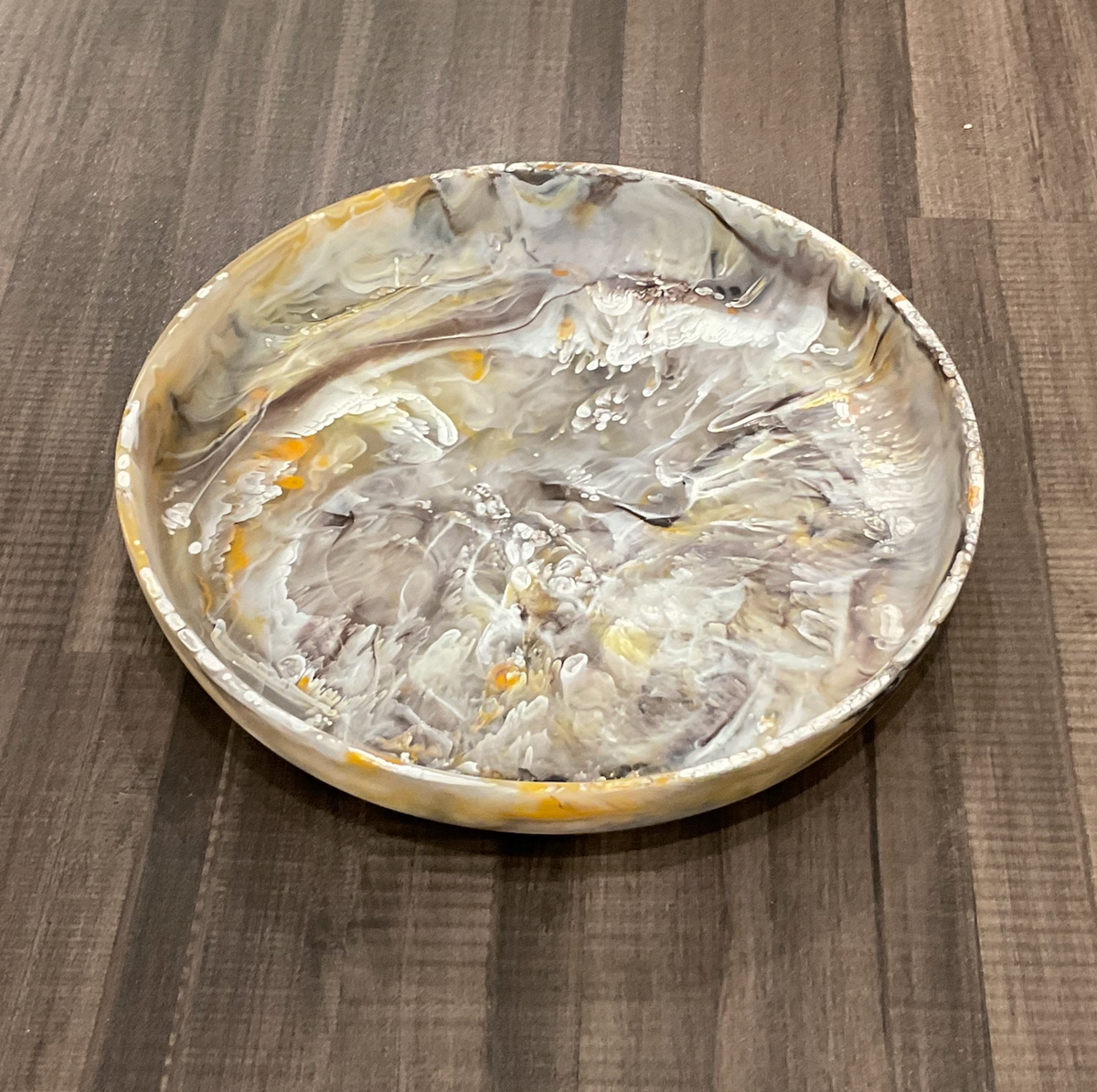 Swirl Colored Resin Round Platter Mocha - Medium