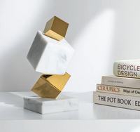 Torre Marble & Gold Objet