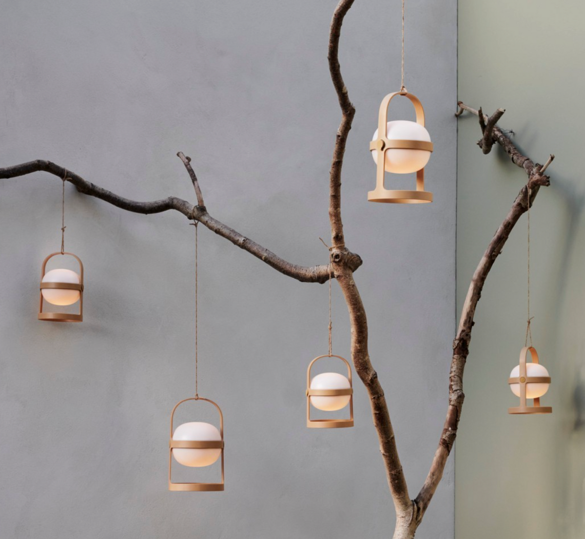 Solar Orb Lantern Wheat -
