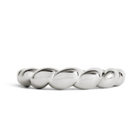 Jessica McCormack Shell Napkin Ring Set of4 - Platinum metallic napkin ring with a twisted, rope-like design, presented in a luxury gift box.