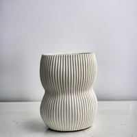 Curvy Oval Vase White -