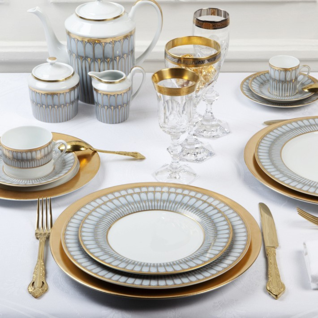 Arcades Gold Dinnerware