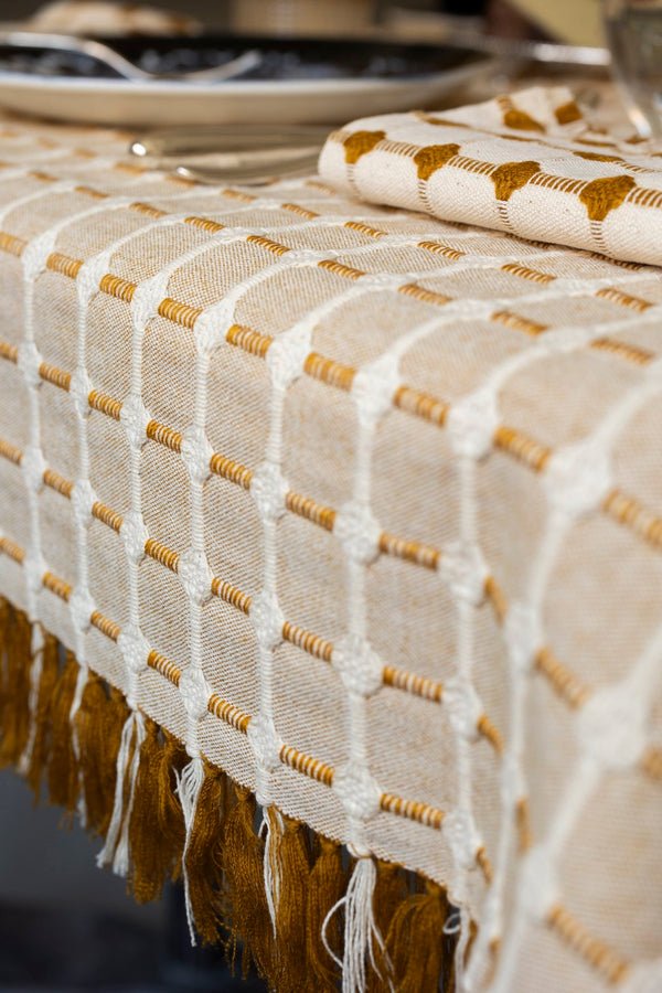 Hopsack Hand Knotted Tablecloth - Honey 53" x 128"
