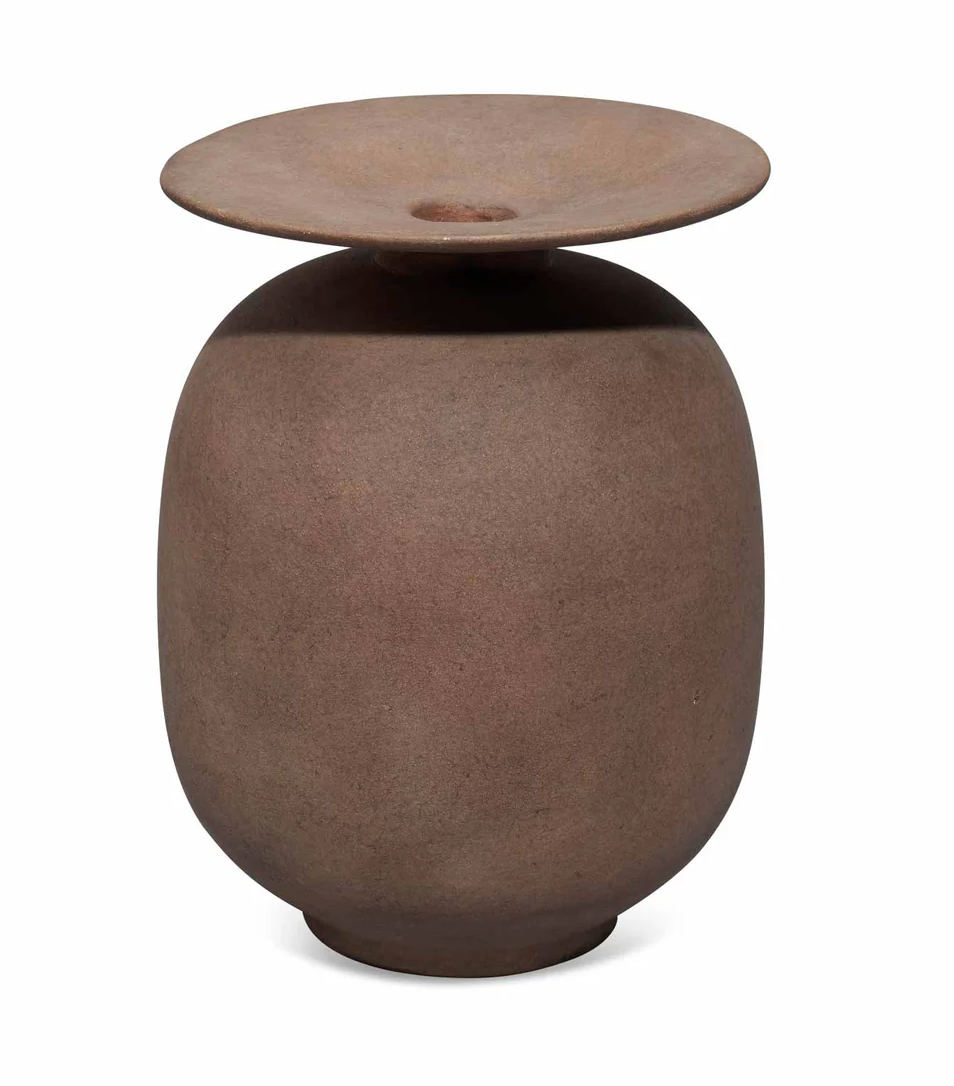 Plateau Brown Vase