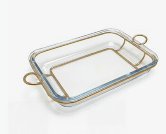 The Godinger Loop Glass Rectangle Baker Bowl- Gold features gold-colored metal handles and a matching metal rack, elegantly displayed on a white background, making it the perfect oven-to-table baking dish for any occasion.