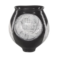 Hikaru Vase