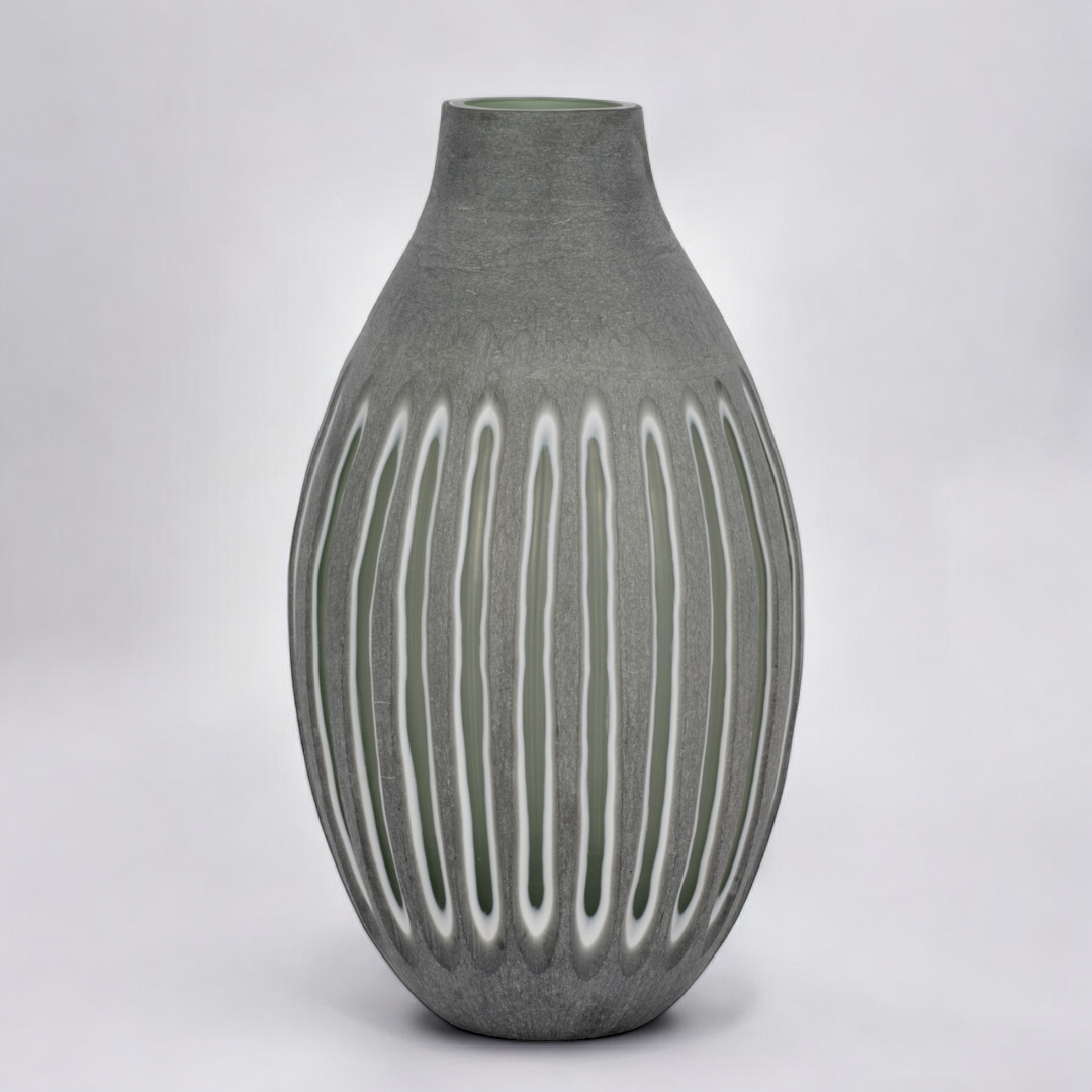 Tabbot Vase.