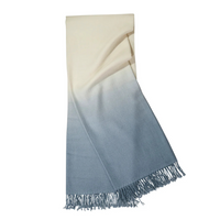 Dip Dye Throw -