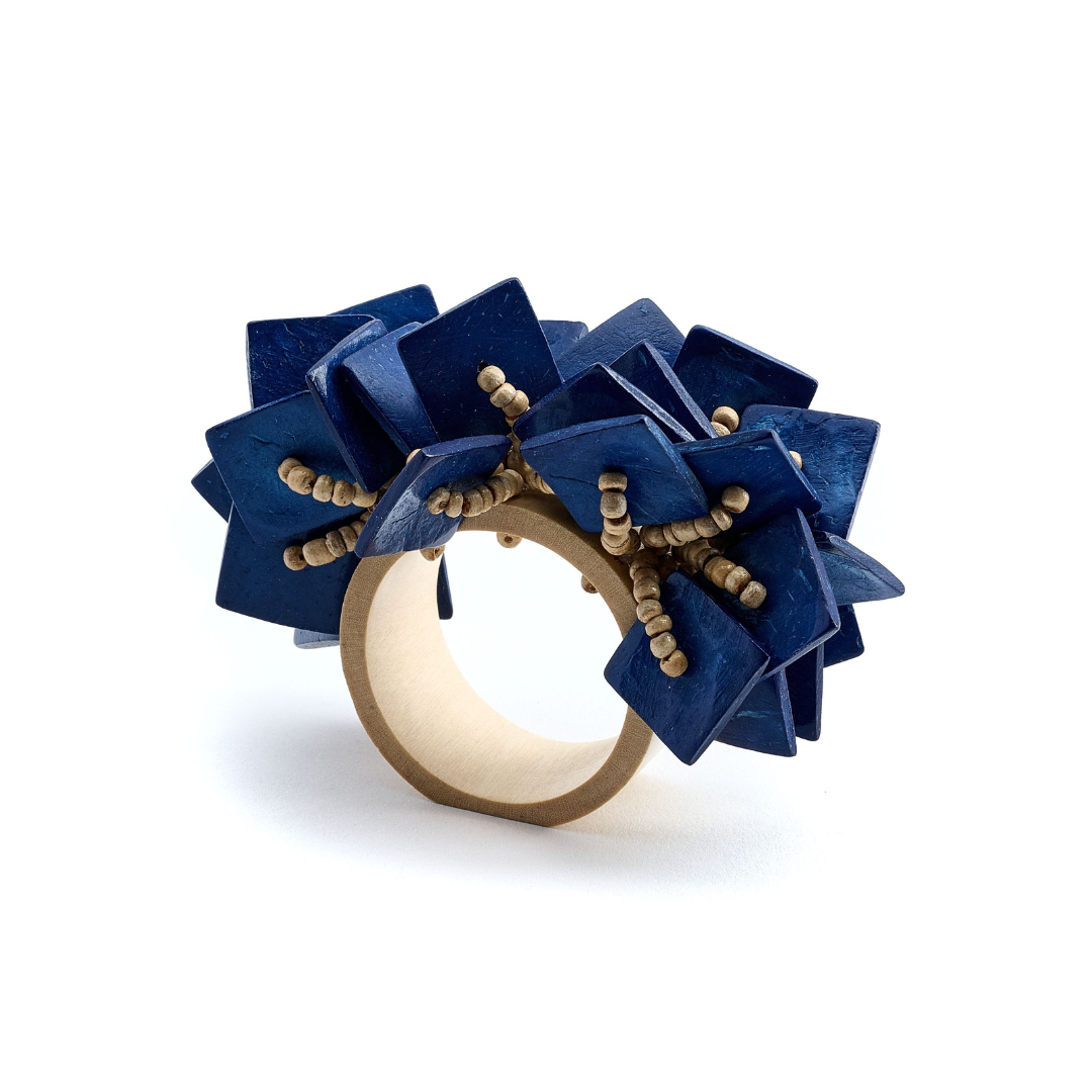 Wood Tassel Napkin Ring Set of 4 Royal Blue.