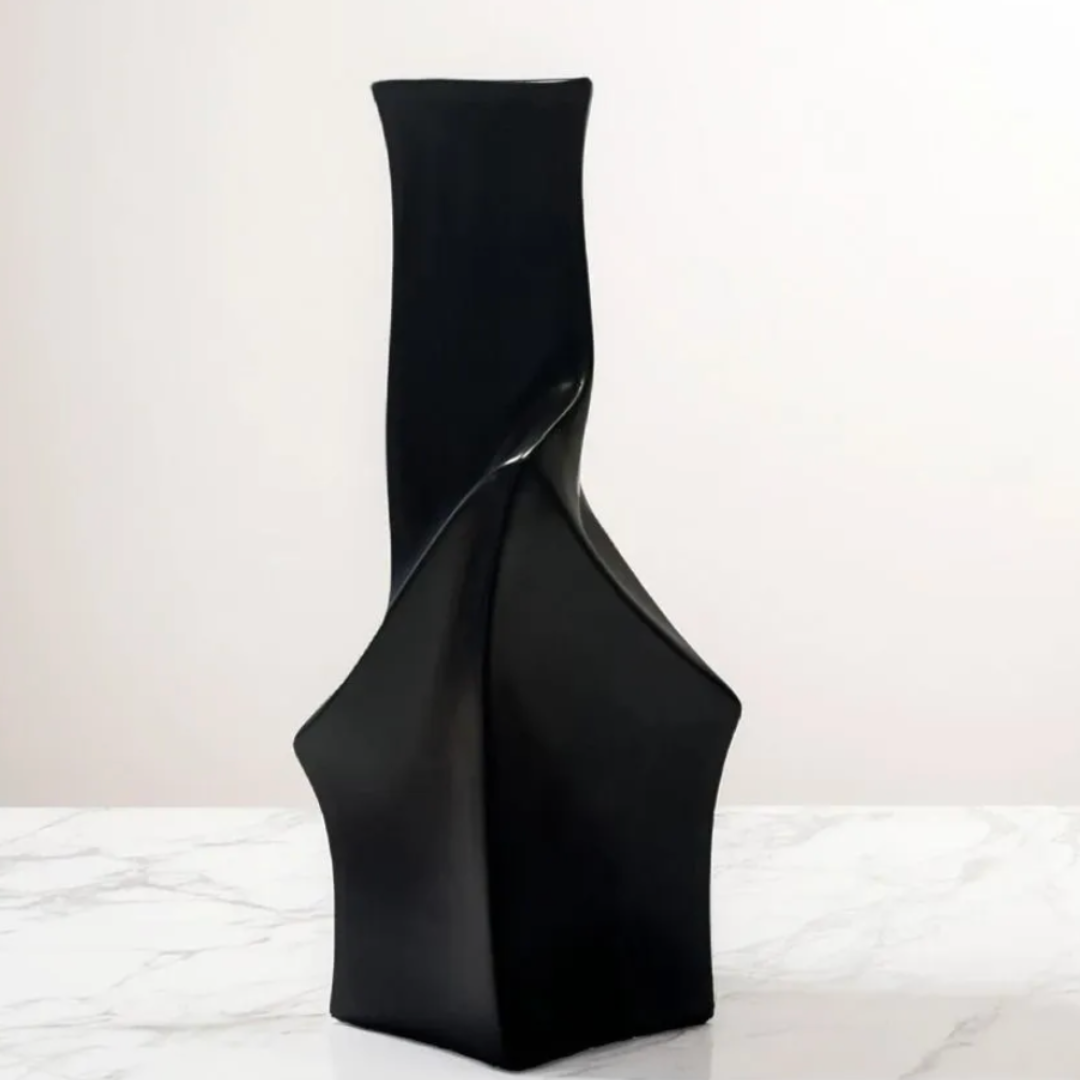 Geo Vase Collection Matte Black -
