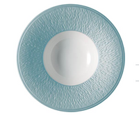 Mineral Irise Dinnerware Sky Blue