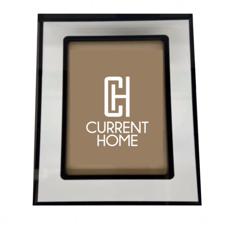 Matte Lip Frame Black 8x10
