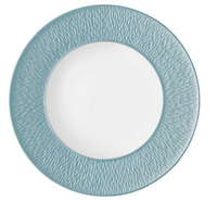 Mineral Irise Dinnerware Sky Blue