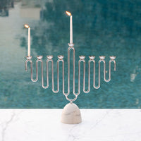 Coluna Menorah Carrara Marble & Silver