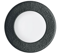 Mineral Irise Dinnerware Black