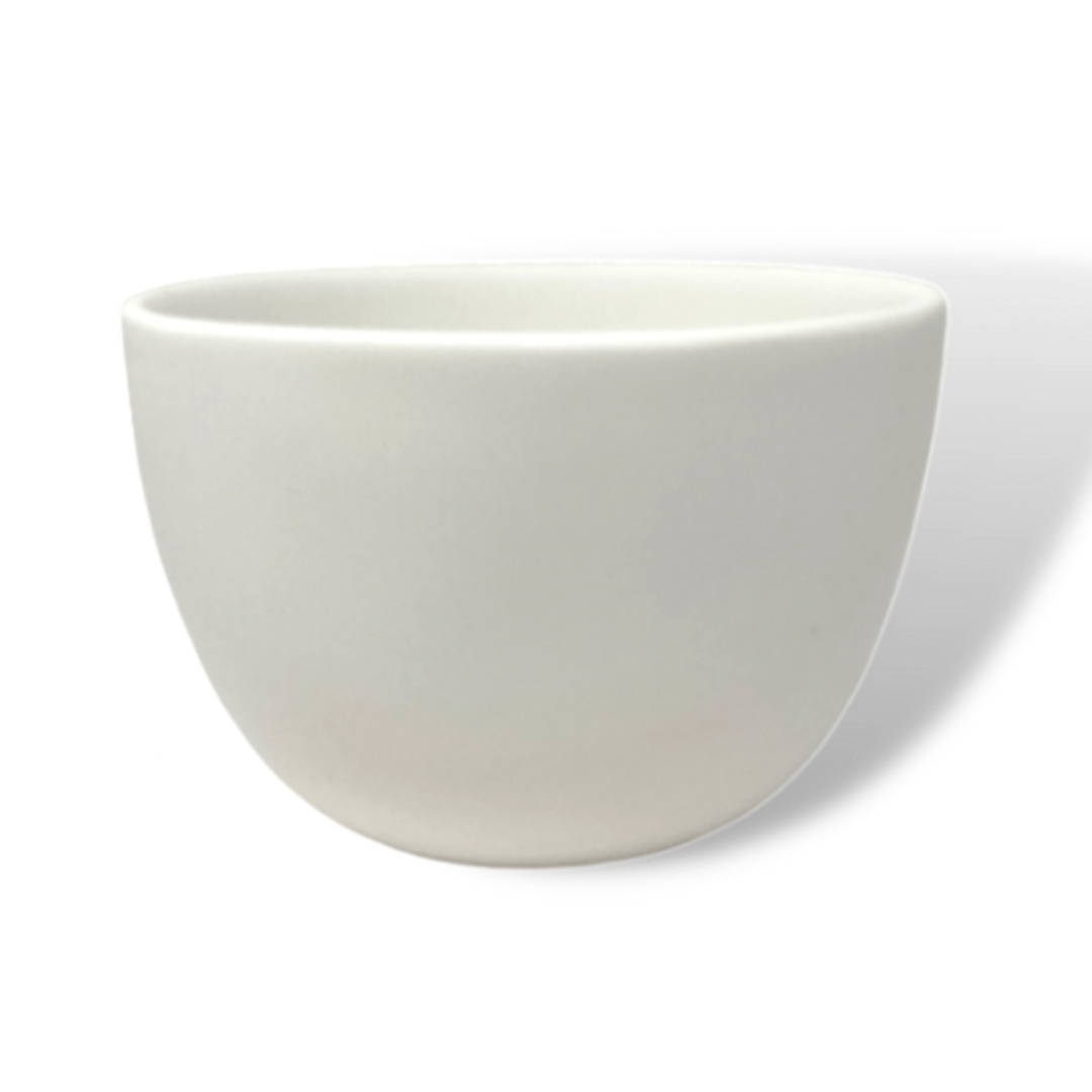 Medium white resin deep bowl.